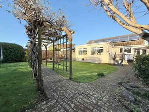 Photo 11- click for photo gallery